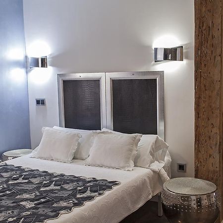 Hostal Jardin Secreto Santander Exterior photo